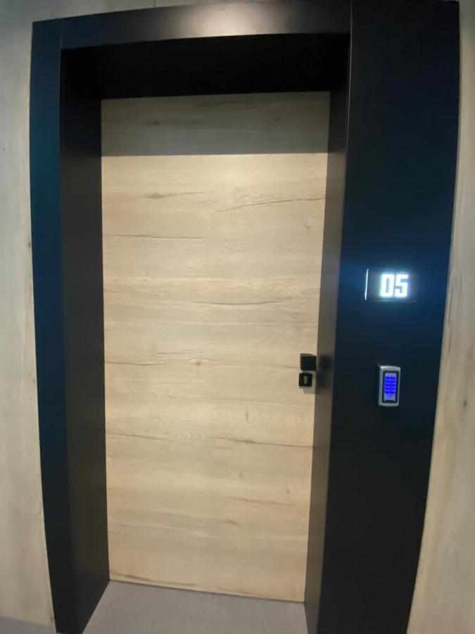 Aparthotel Super Seven Belgrade